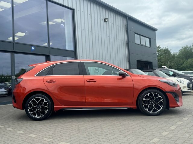 Kia Ceed T-gdi Gt-line Hatchback YB72KBJ Orange #5