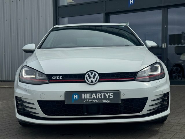 Volkswagen Golf Tsi Bluemotion Tech Gti FH17GLV White #2