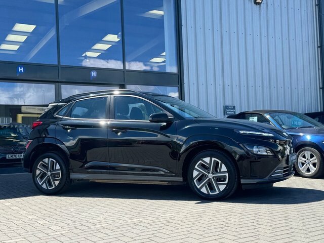 Hyundai Kona Se Connect Suv CA71GME Black #4