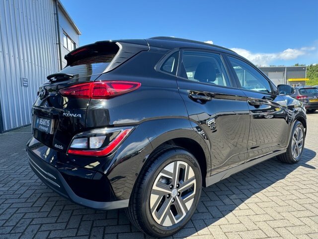 Hyundai Kona Se Connect Suv CA71GME Black #5