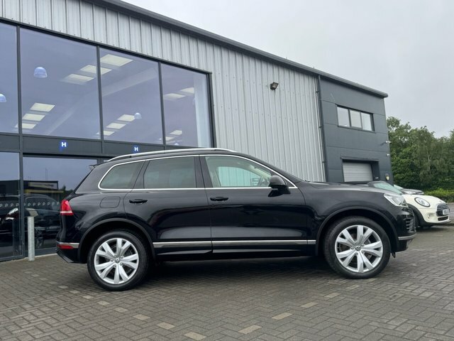 Volkswagen Touareg Tdi V6 Bluemotion Tech Black #5