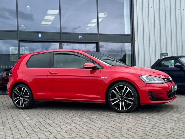 Volkswagen Golf Tdi Bluemotion Tech Gtd BJ16DKV Red #5