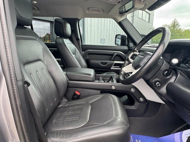 Land Rover Defender Sd4 Hse Suv Grey #4