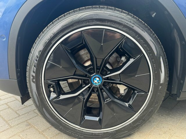 BMW iX3 Premier Edition Suv Blue #6
