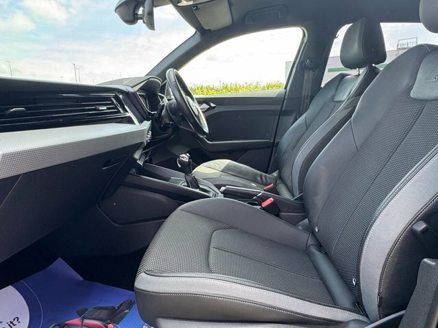 Audi A1 Tfsi 25 S Line FV20UBE Black #4