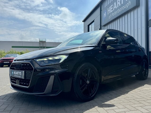 Audi A1 Tfsi 25 S Line FV20UBE Black #3