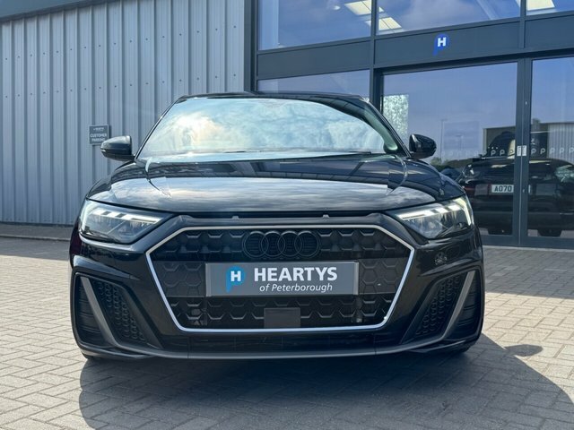 Audi A1 Tfsi 25 S Line FV20UBE Black #2