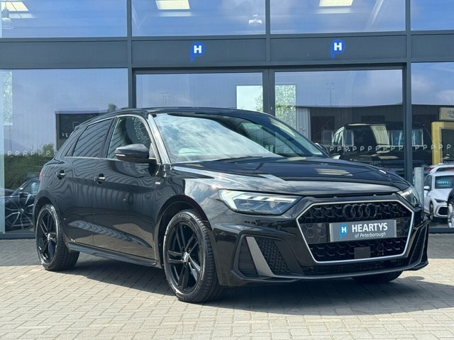 Audi A1 Tfsi 25 S Line FV20UBE Black #6