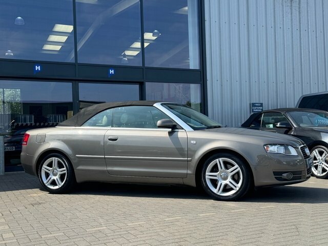 Audi A4 Cabriolet Sport Convertible Grey #4