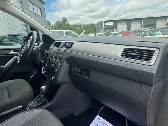Volkswagen Caddy Life 2L Null Blue #30