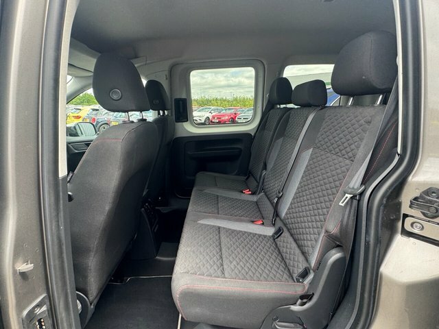 Volkswagen Caddy Life 2L Null Blue #11