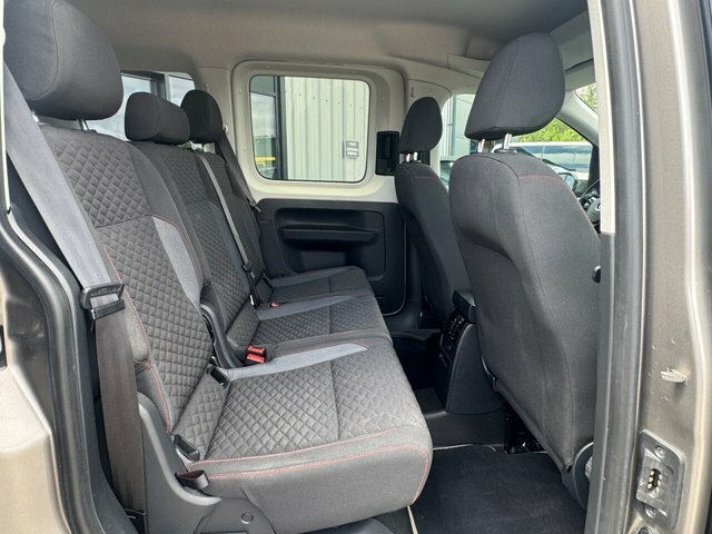 Volkswagen Caddy Life 2L Null Blue #28