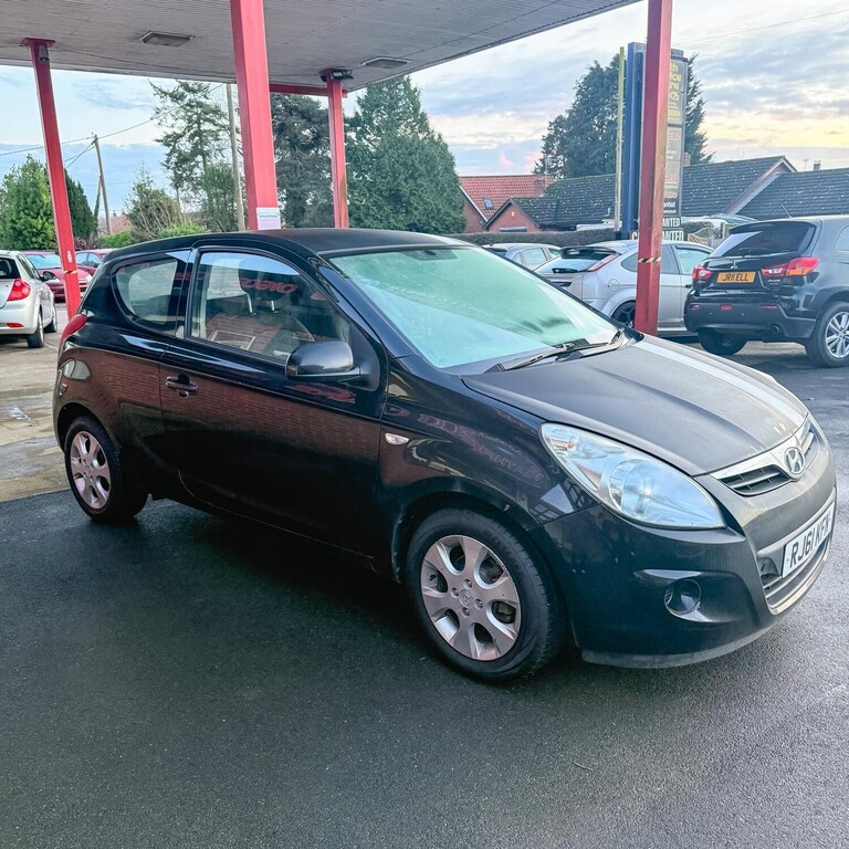 Hyundai I20 1.2 Comfort RJ61KFN Black #3
