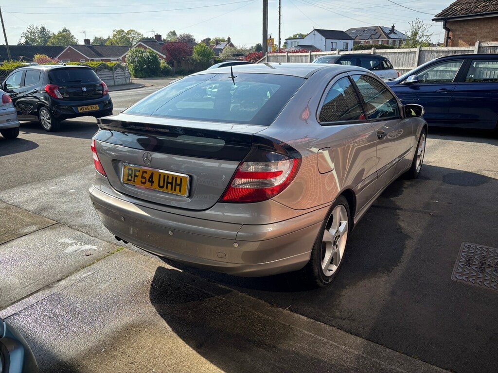 Mercedes-Benz C Class C180k Se Silver #4