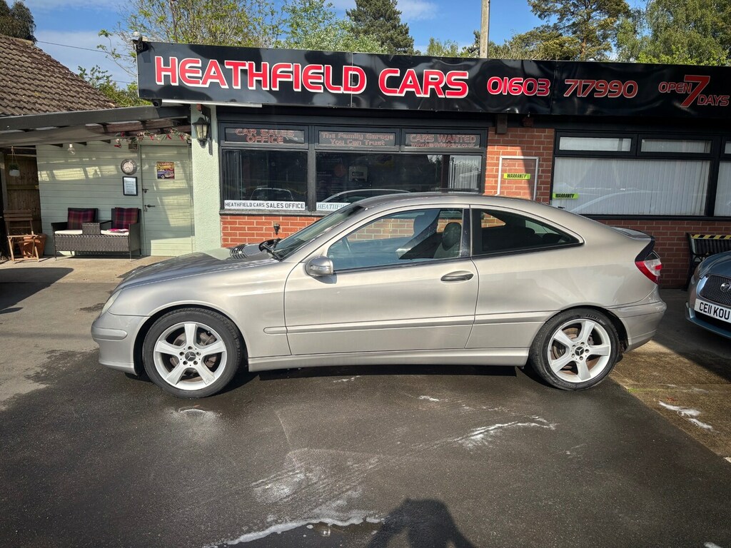 Mercedes-Benz C Class C180k Se Silver