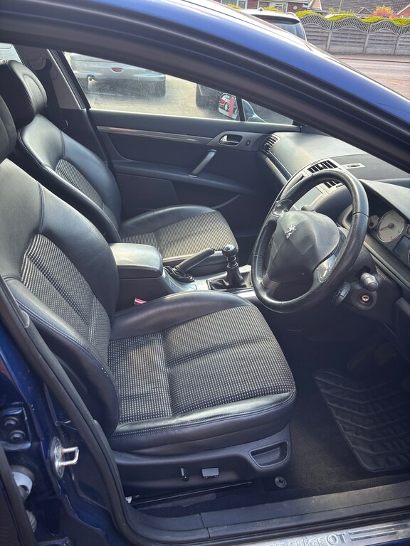 Peugeot 407 2.0 Hdi Executive Silver #9