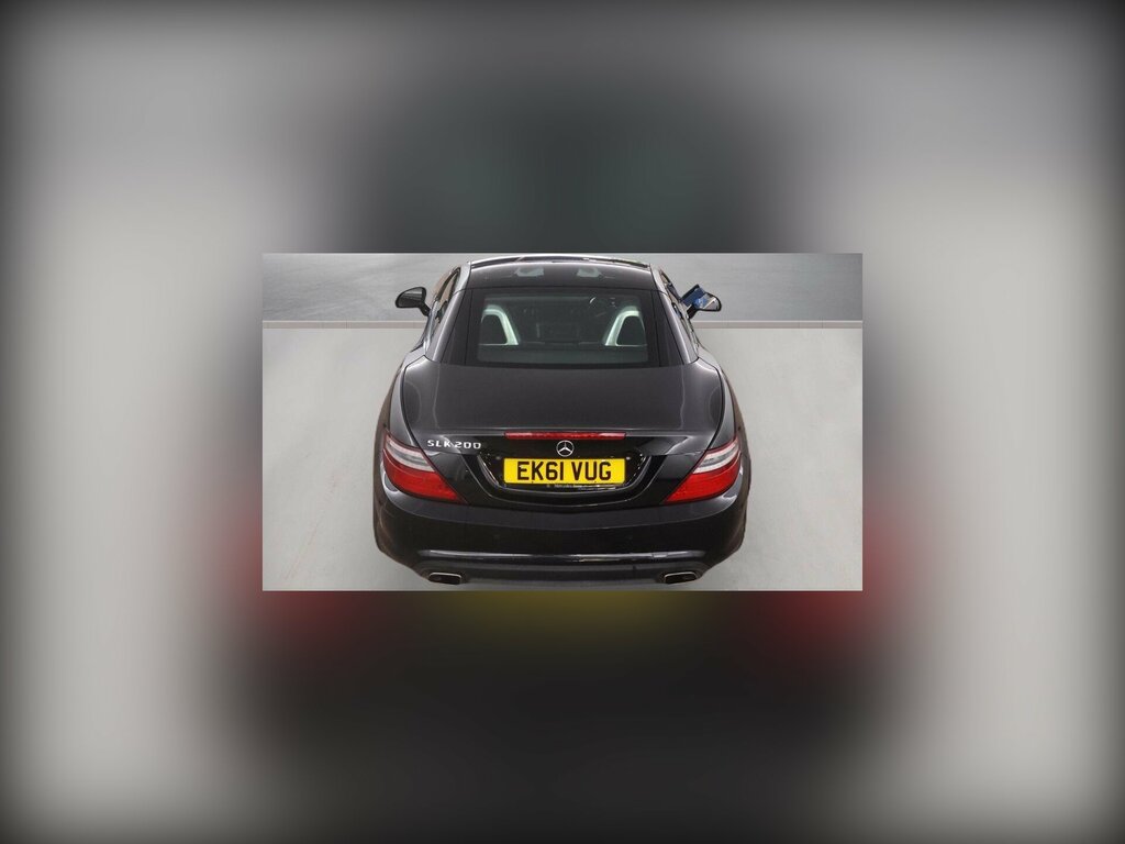 Mercedes-Benz SLK 1.8 Slk200 Blueefficiency Amg Sport Edition 125 G- Black #2
