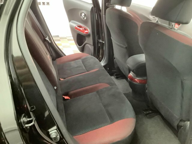 Nissan Juke Acenta Black #15
