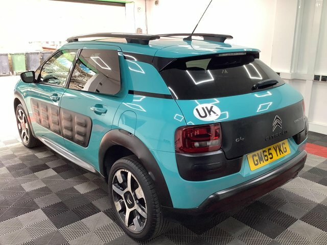 Citroen C4 Cactus Puretech Flair Euro 6 Blue #4