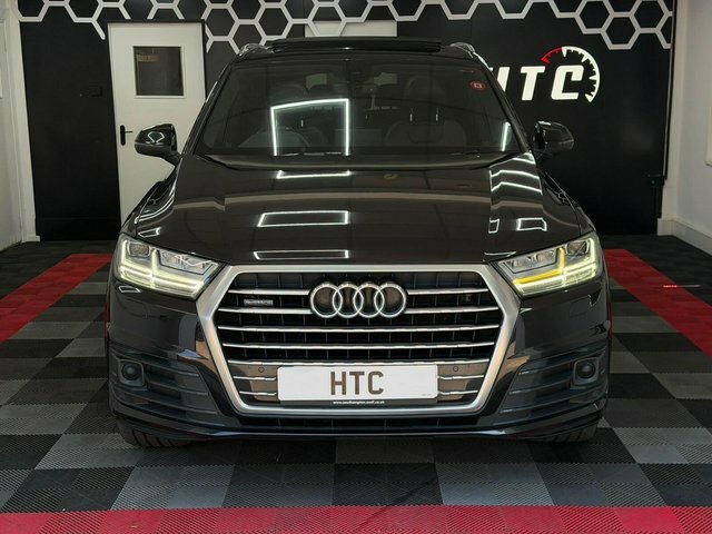 Audi Q7 Tdi V6 S Line Black #5