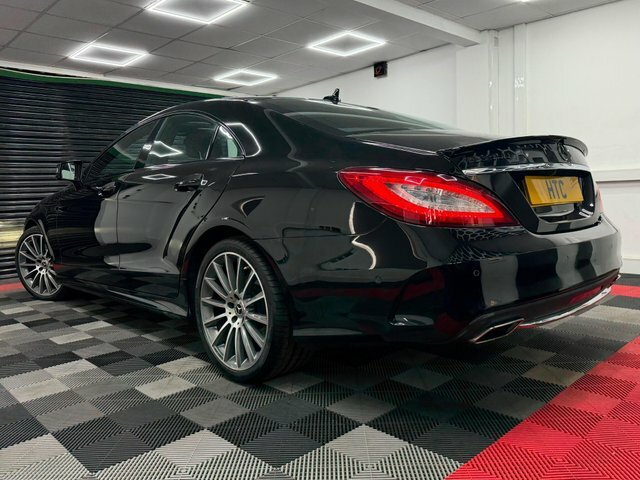 Mercedes-Benz CLS Cls350d V6 Amg Line Black #6