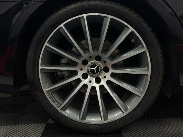 Mercedes-Benz CLS Amg Line Grey #26