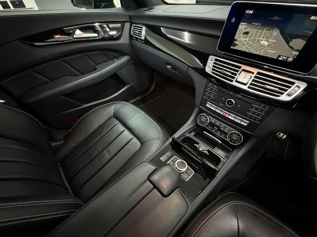Mercedes-Benz CLS Amg Line Grey #15