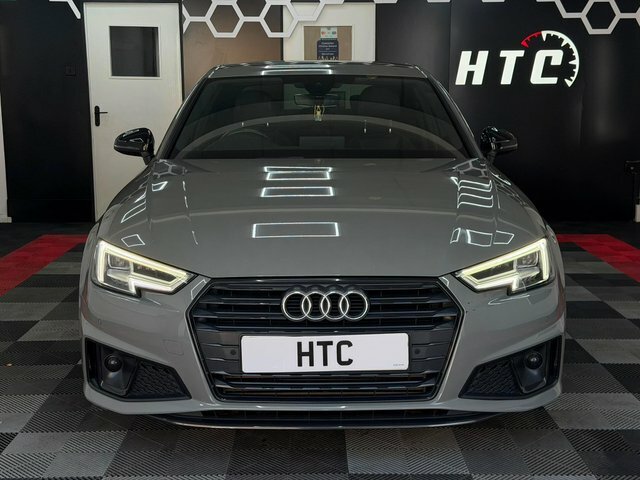 Audi A4 Tfsi 35 Black Edition Black #5