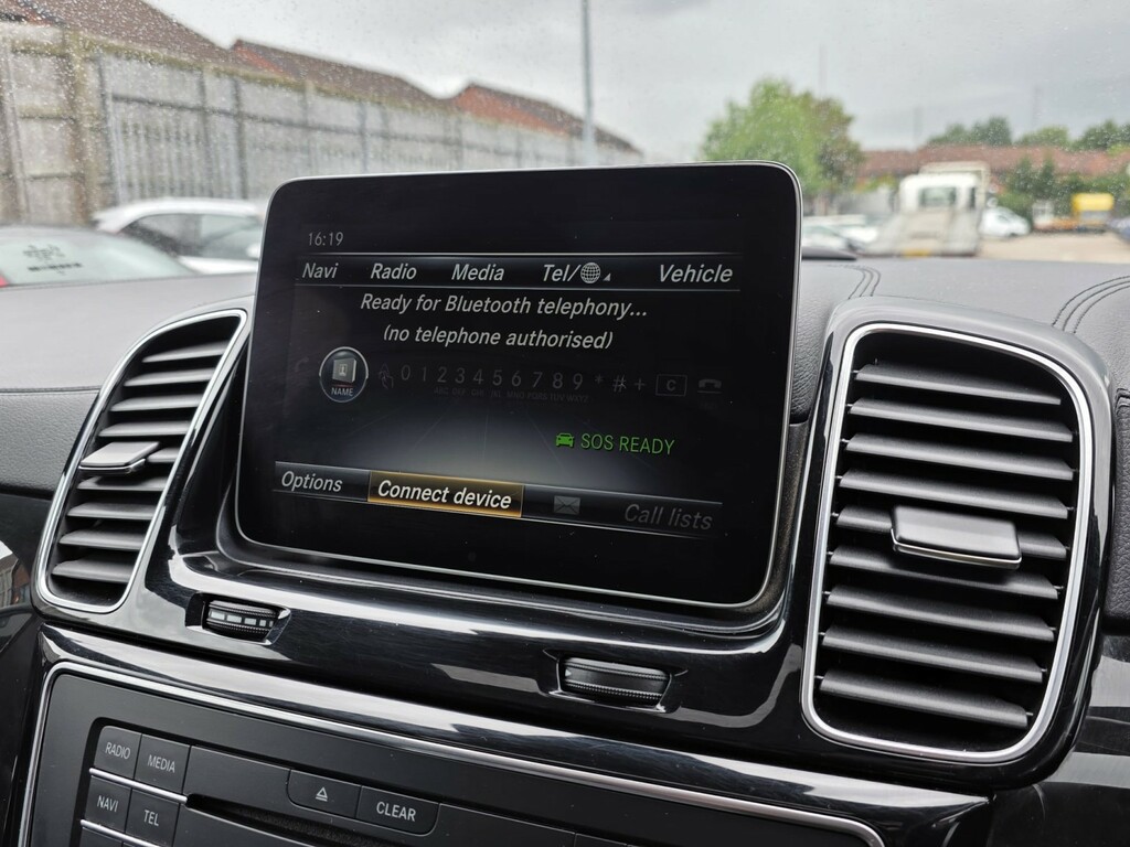 Mercedes-Benz GLS Class 3L Amg Line White #23
