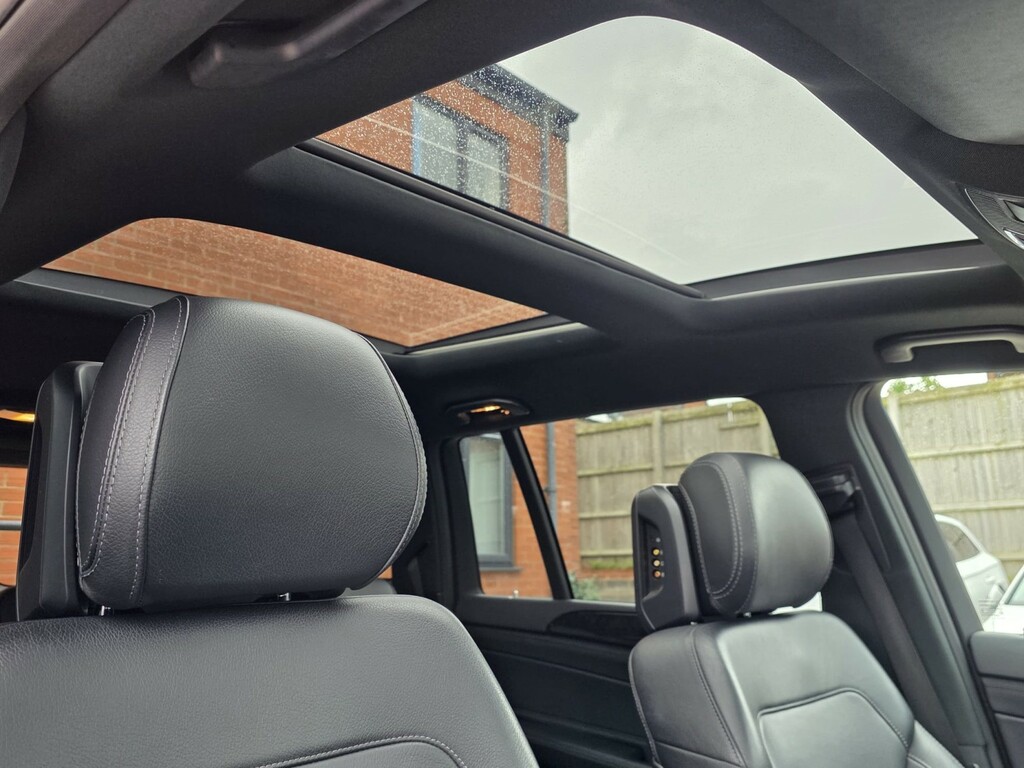 Mercedes-Benz GLS Class 3L Amg Line White #33