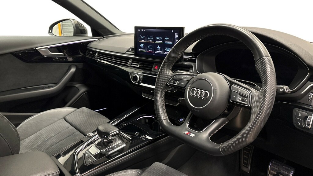 Audi A4 Avant 2.0 Tfsi 40 Black Edition WN22RSV Black #6