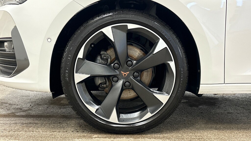 Cupra Leon 1.5 Tsi V1 White #5
