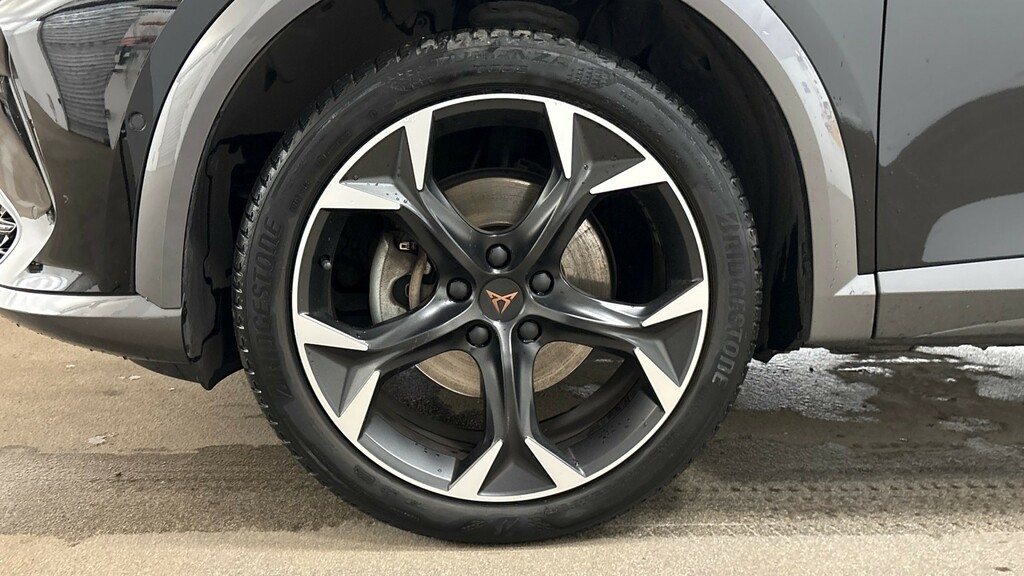 Cupra Formentor 1.5 Tsi V2 Black #5