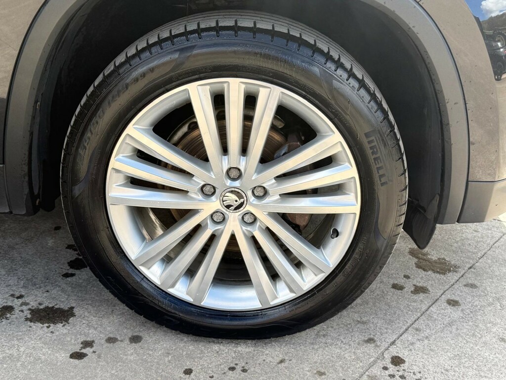 Skoda Kodiaq 2.0 Tdi Se L PK67FWG Black #5