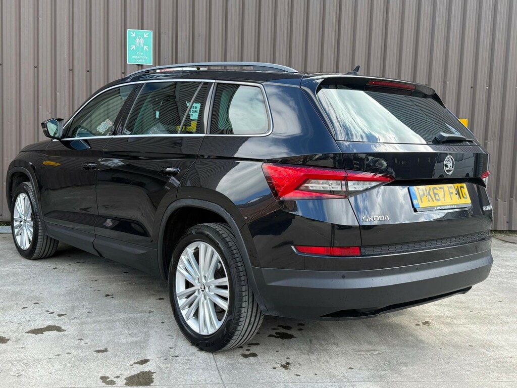 Skoda Kodiaq 2.0 Tdi Se L PK67FWG Black #4