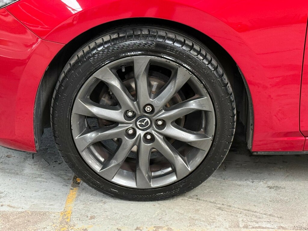 Mazda 3 2.2 Skyactiv-d Sport Nav Red #5