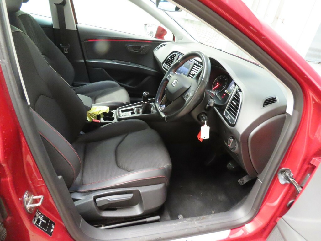 Seat Leon 1.4 Tsi Fr Technology Red #6