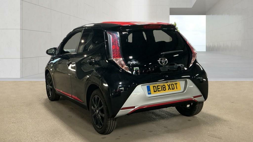 Toyota Aygo 1.0 Vvt-i X-press Black #3