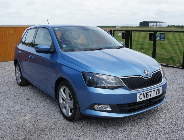 Skoda Fabia Tsi Se L Hatchback Blue