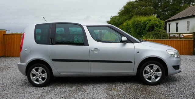 Skoda Roomster Tsi Se Action Mpv Silver #2