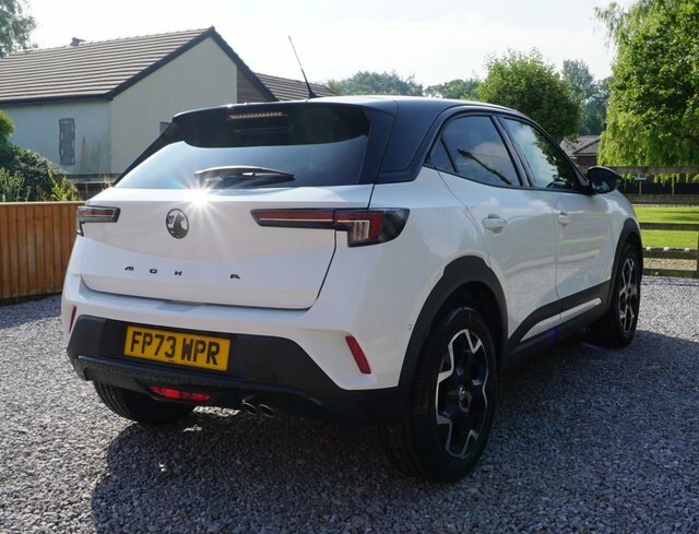 Vauxhall Mokka Turbo Ultimate Suv FP73WPR White #3