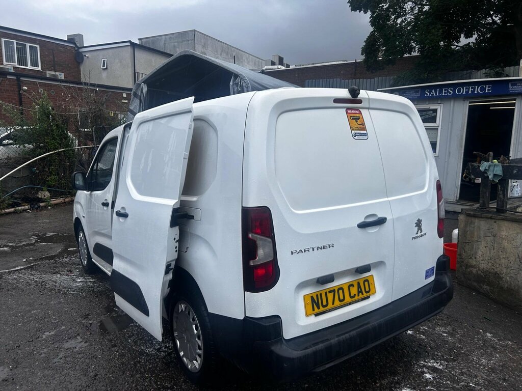 Peugeot Partner 1.5L Professional White #15