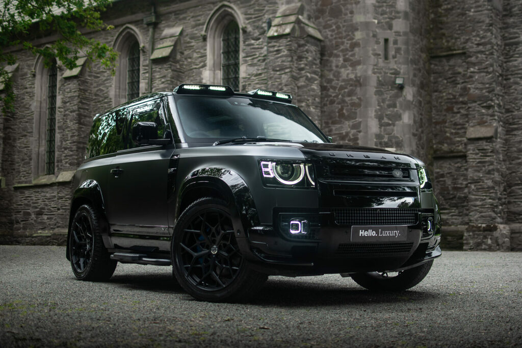Land Rover Defender 90 5.0 P525 V8 Carpathian Edition Urban #2