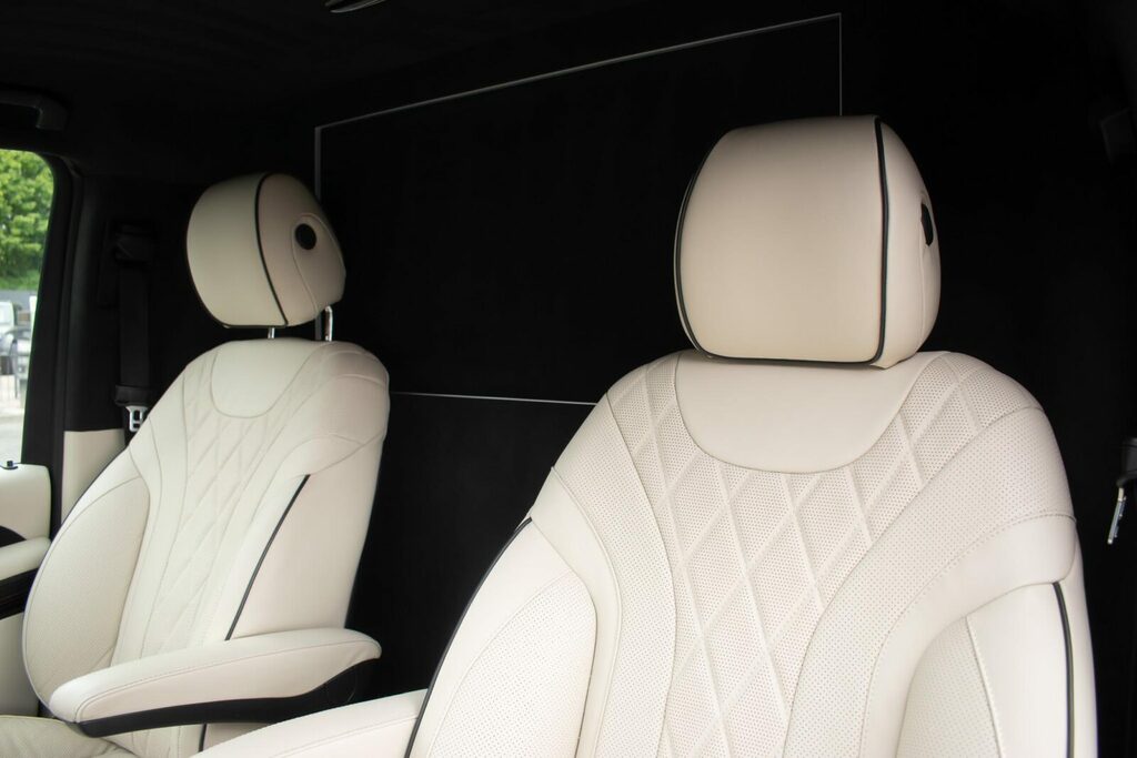 Mercedes-Benz V Class Mpv Black #15