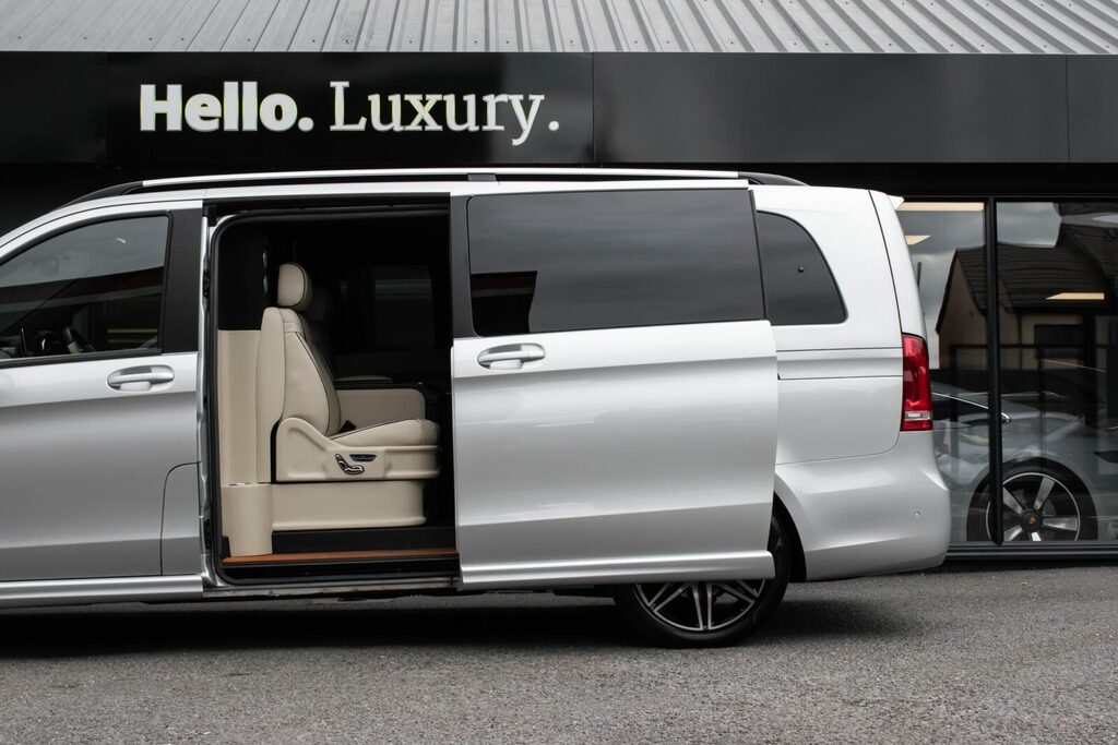 Mercedes-Benz V Class 2.0 V300d Amg Line #6