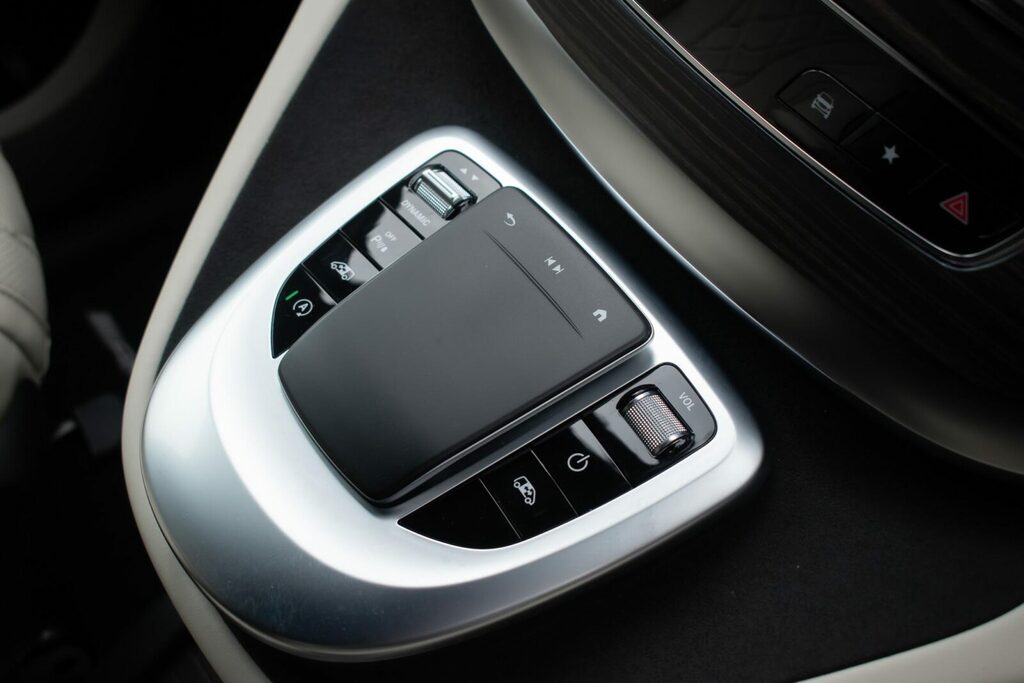Mercedes-Benz V Class Mpv Black #44