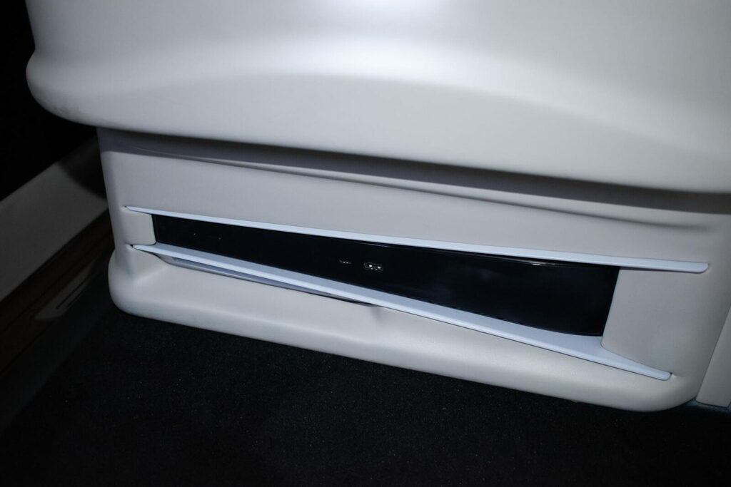 Mercedes-Benz V Class Mpv Black #39