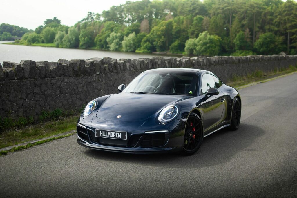 Porsche 911 3 L Targa 4 Gts 4Wd Black #1