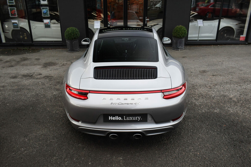 Porsche 911 Porsche 911 Carrera 4 Gts S-a Black #10