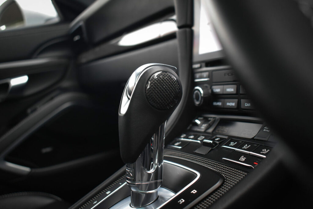 Porsche 911 Porsche 911 Carrera 4 Gts S-a Black #25